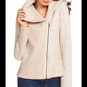 Cabi Moto Jacket -XS oatmeal , zip front cotton polyester